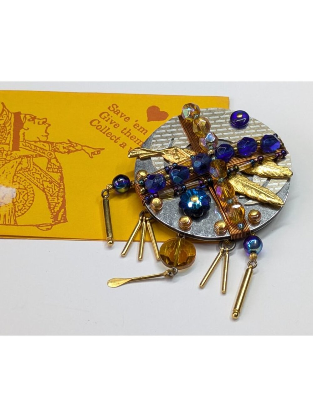 Liztech 92 "Shield of Silence" Mixed Media Round Blue Floral Brooch Pin 3.25" - Picture 4 of 7